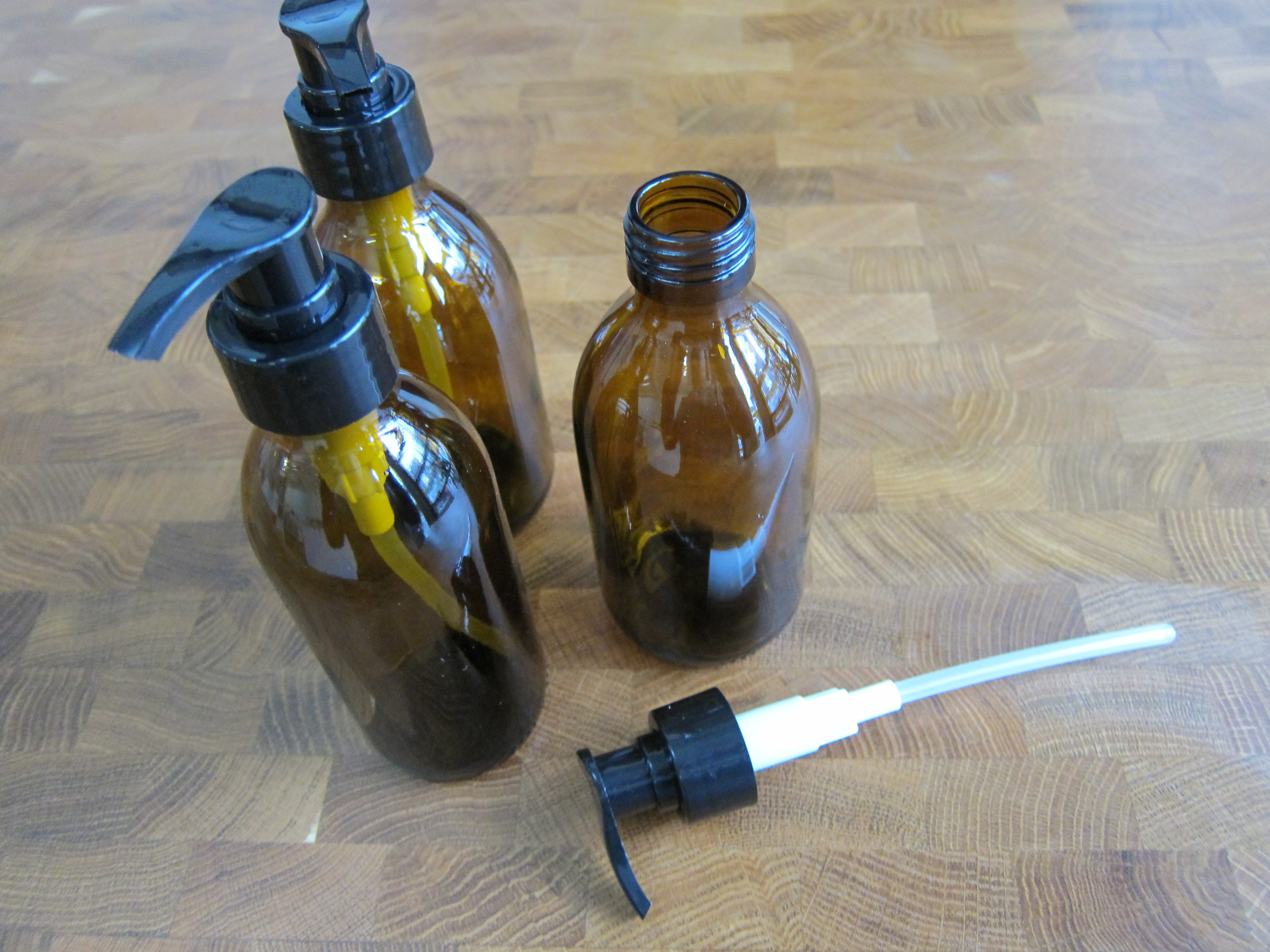 lotion bottle with spender pump