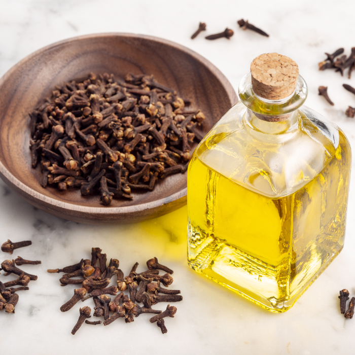 Clove bud oil, organic