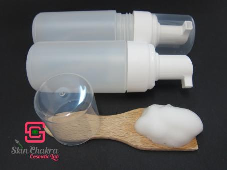Foam dispenser
